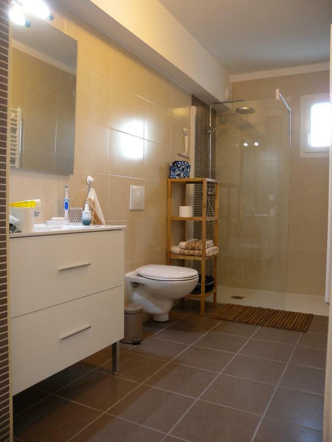 Hendaye- T2 3*-Wifi-350M Plage-Terrasse-Garage Ngoại thất bức ảnh